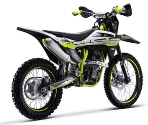 TrailMaster TM35 250cc Dirt Bike, 5-Speed Manual, Dual Disc Brakes, (21/18) Wheels - GoKarts USA®