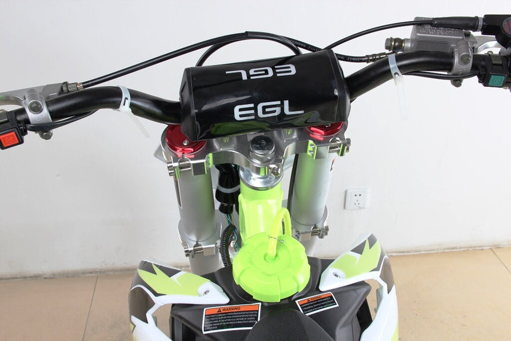 EGL A12 PRO 150cc Dirt Bike, 5-Speed, Electric Start (21/18)