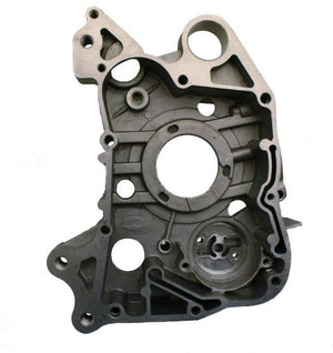 
            
                Load image into Gallery viewer, GY6B Right Crankcase 165-30
            
        